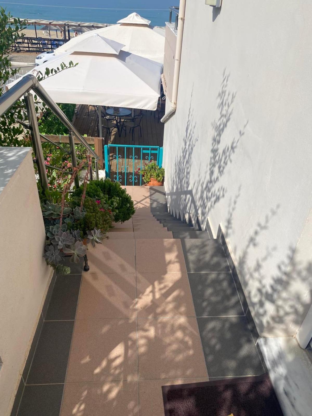 Villa Terra Kotta Paralia Vrachou Esterno foto